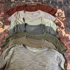 Universal Thread/Loft/Old Navy T-shirt Lot Size M